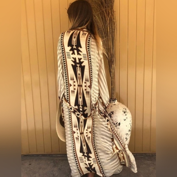 New Southwestern Tribal Kimono Duster Maxi Cardigan Jacket Tan Black - Picture 5 of 12